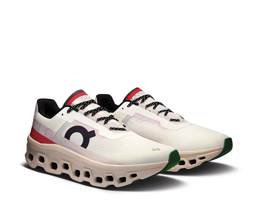 On Cloudmonster "Pearl"